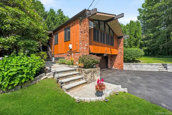 184 Dykeman RD, Carmel, NY 10512