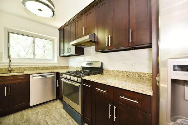 11116 66th AVE #3B, Forest Hills, NY 11375
