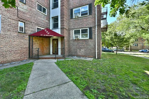 11116 66th AVE #3B, Forest Hills, NY 11375