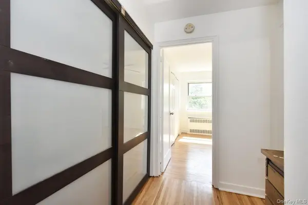 11116 66th AVE #3B, Forest Hills, NY 11375