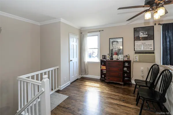 71-12 252nd ST #71B, Bellerose, NY 11426