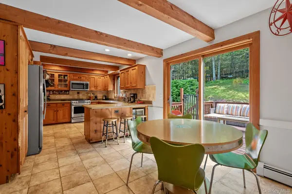 165 Benedict RD, Montgomery, NY 12549