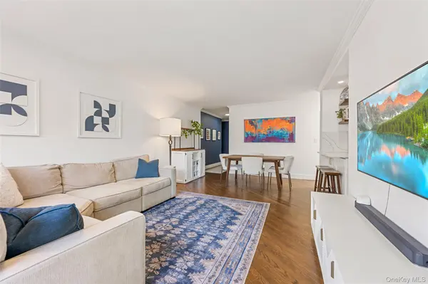 300 E 71st ST #15G, New York (manhattan), NY 10021