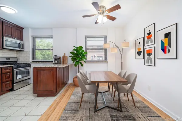 86-29 Shore Pkwy #96, Howard Beach, NY 11414