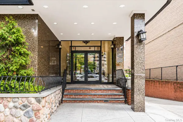 134-54 Maple AVE #4H, Flushing, NY 11355
