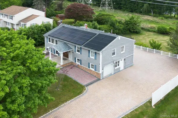3346 Nutly CIR, Yorktown Heights, NY 10598
