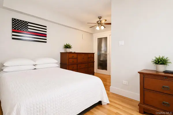 125 Beach 124 #6F, Rockaway Beach, NY 11694