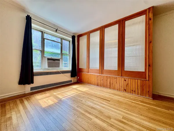 113-14 72nd RD #1M, Forest Hills, NY 11375