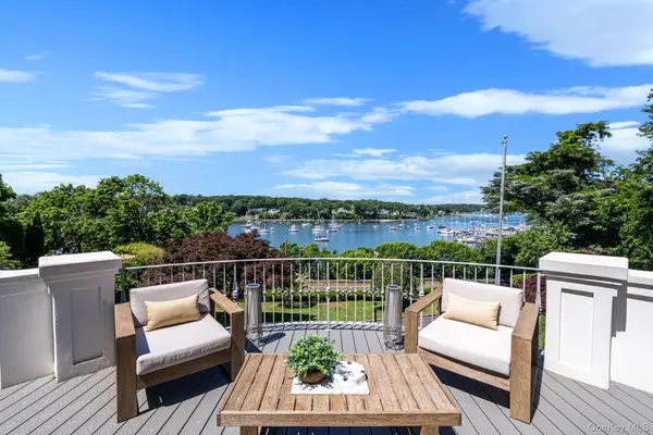 88 E Shore RD, Huntington Bay, NY 11743