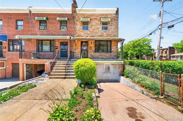 3885 Paulding AVE, Bronx, NY 10469