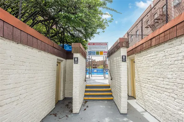 47-30 217th ST #2C, Bayside, NY 11361