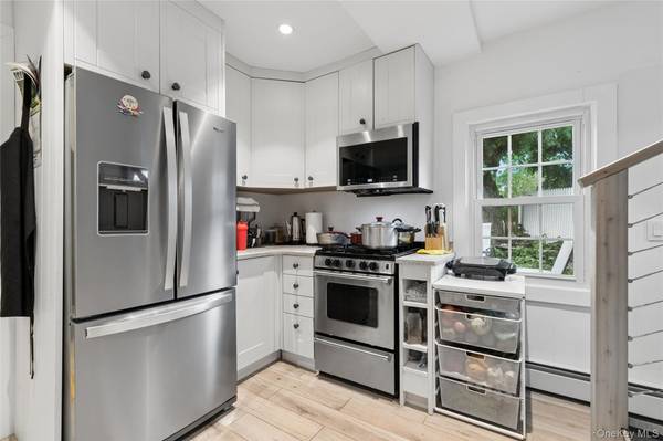 89 S Elroy DR, Montauk, NY 11954
