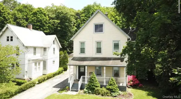 3 White ST, Highland, NY 12528