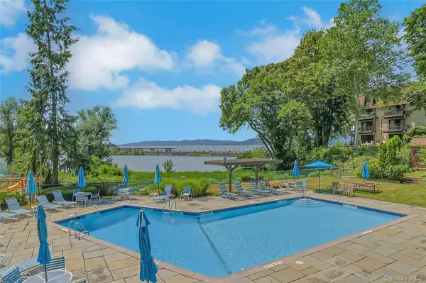310 Kemeys CV #3-10, Briarcliff Manor, NY 10510