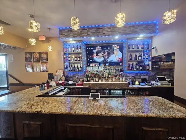 263 Division AVE, Levittown, NY 11756