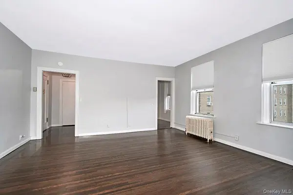 472 Gramatan AVE #DD3, Mount Vernon, NY 10552