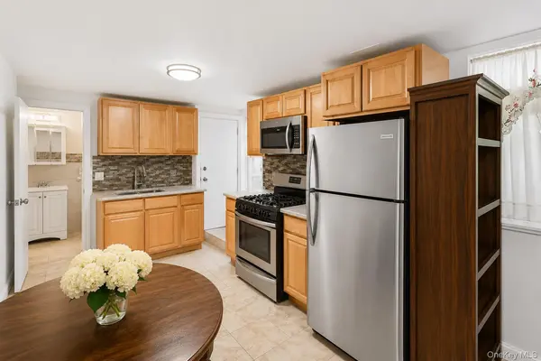 1716 Fowler AVE, Bronx, NY 10462
