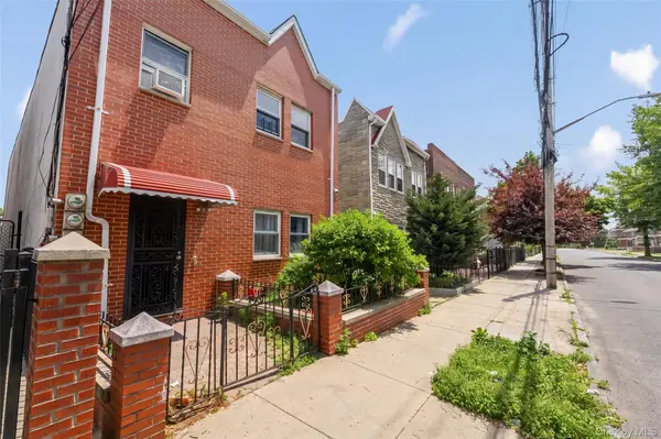 1716 Fowler AVE, Bronx, NY 10462