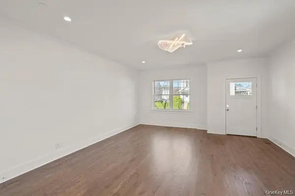 31 Maple AVE, Harrison, NY 10528