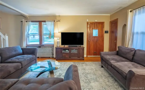 8415 253rd ST, Bellerose, NY 11426