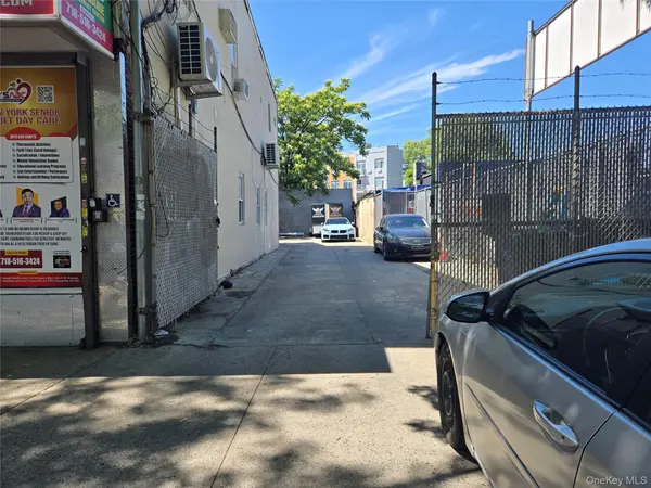 86-11 101st AVE, Ozone Park, NY 11416