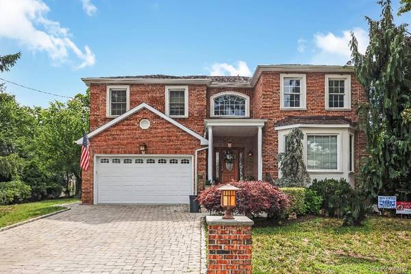 1680 lake AVE, Merrick, NY 11566