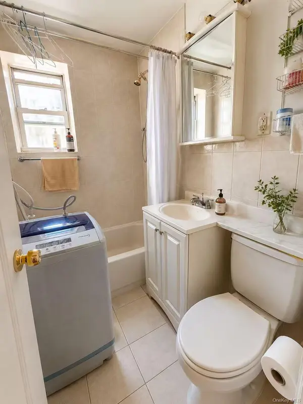 138-25 68th DR #1A, Flushing, NY 11367