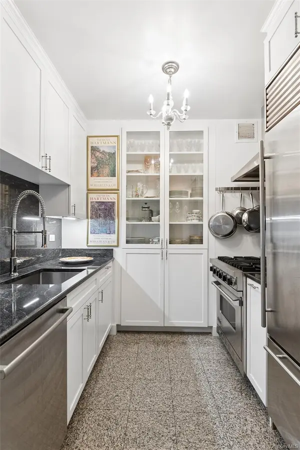 170 E 87th ST #E5FG, New York (manhattan), NY 10128
