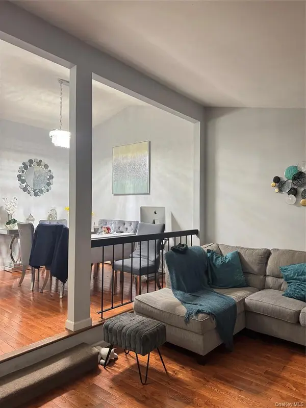 411 121st ST #12, College Point, NY 11356