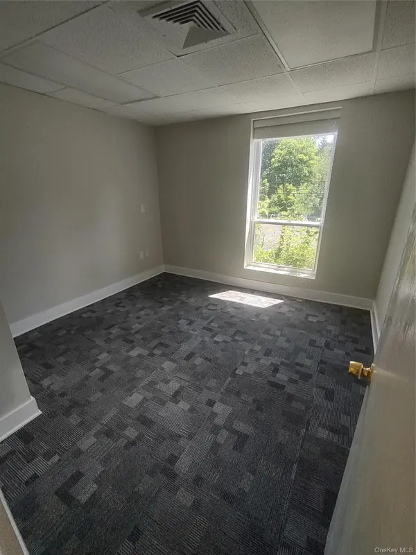 5109 Route 9W #4, Newburgh, NY 12550