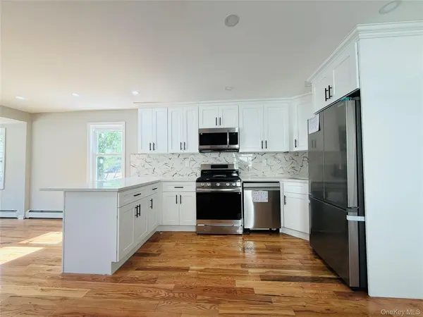 164-21 109th RD, Jamaica, NY 11433