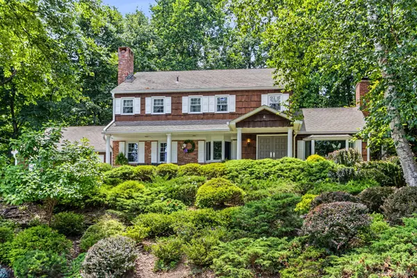6 Woodcock RD, West Nyack, NY 10994