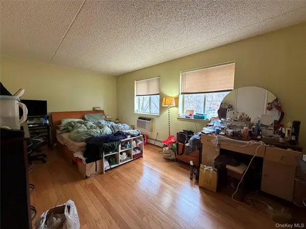 1305 34th AVE, Astoria, NY 11106