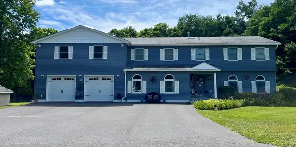 334 Greeves RD, New Hampton, NY 10958