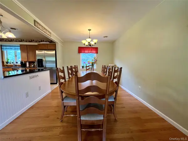 334 Greeves RD, New Hampton, NY 10958