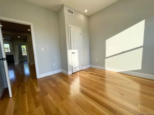 255 Amboy ST, Brooklyn, NY 11212