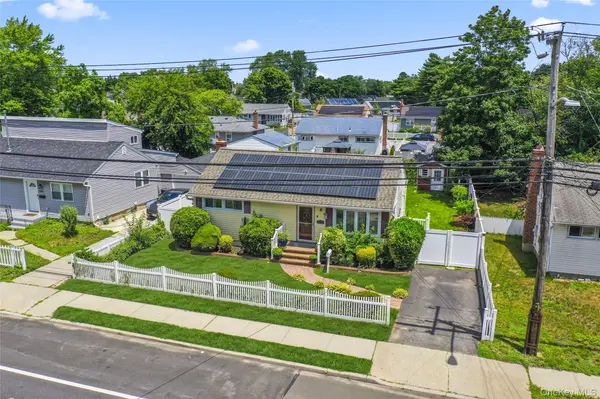 3414 Great Neck RD, Amityville, NY 11701