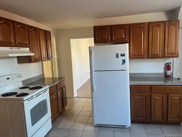 26 TAYLOR 1ST FLOOR AVE, Poughkeepsie, NY 12601