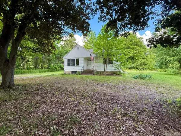 109 Shenandoah RD, Hopewell Junction, NY 12533