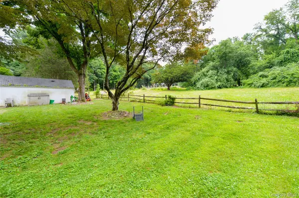 28 Montebello RD, Montebello, NY 10901