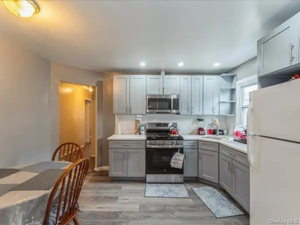 235-36 148th AVE, Rosedale, NY 11422