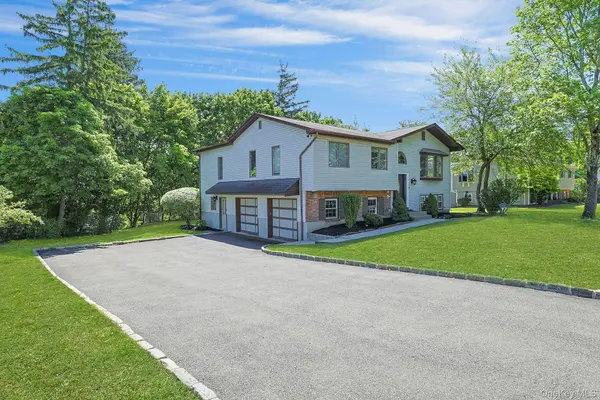 168 Orchid DR, Pearl River, NY 10965