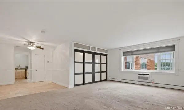 101 Lincoln AVE #4K, Mineola, NY 11501