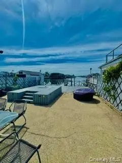9404 157th AVE, Howard Beach, NY 11414