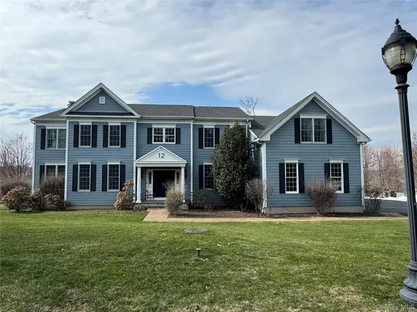 12 Birch Hill RD, Scarsdale, NY 10583