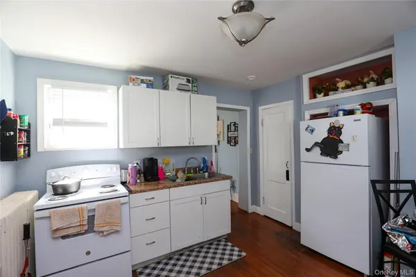 100 Foxhall AVE, Kingston, NY 12401
