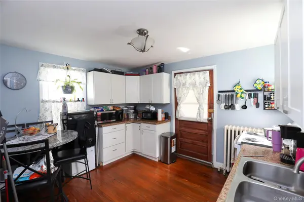 100 Foxhall AVE, Kingston, NY 12401