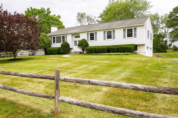 5 Millbank RD, Poughkeepsie, NY 12603
