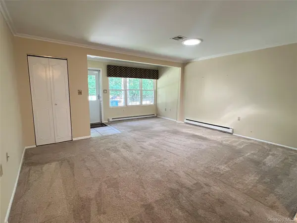 312 Woodbridge DR #B, Ridge, NY 11961