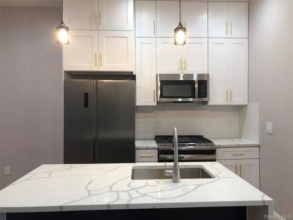 80 Autumn AVE, Brooklyn, NY 11208